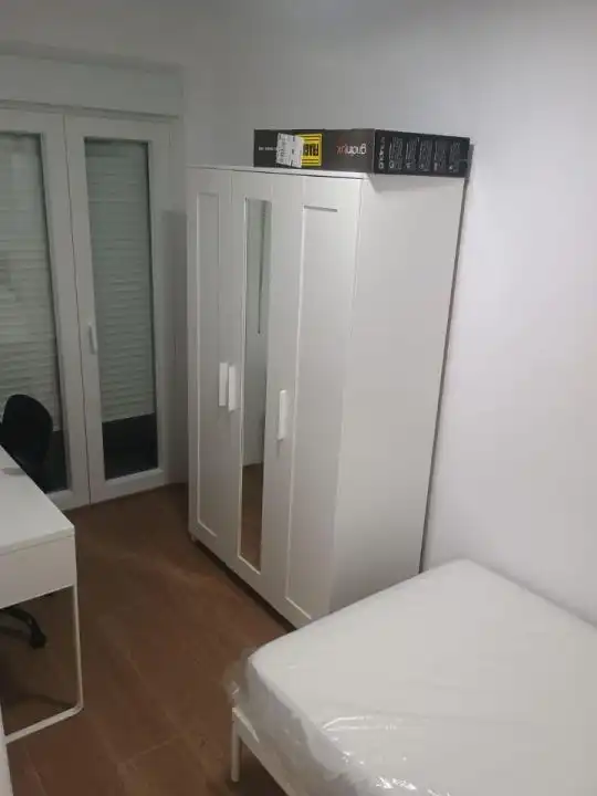Habitación 96 m², Ourense