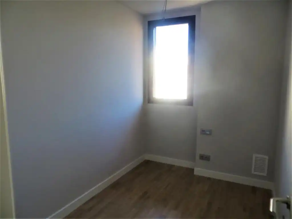 Квартира 106 м² в Барселоне