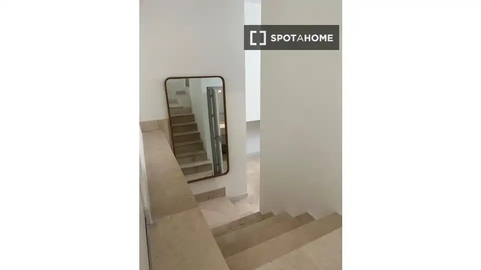 Habitación 71 m², Sevilla