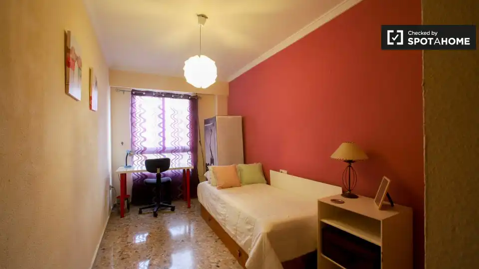 Habitación 105 m², Mislata