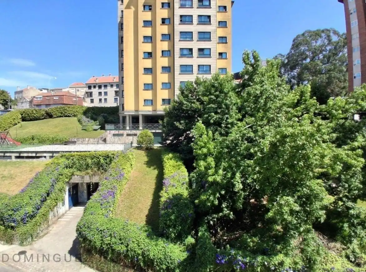 Piso de 90 m² en Vigo