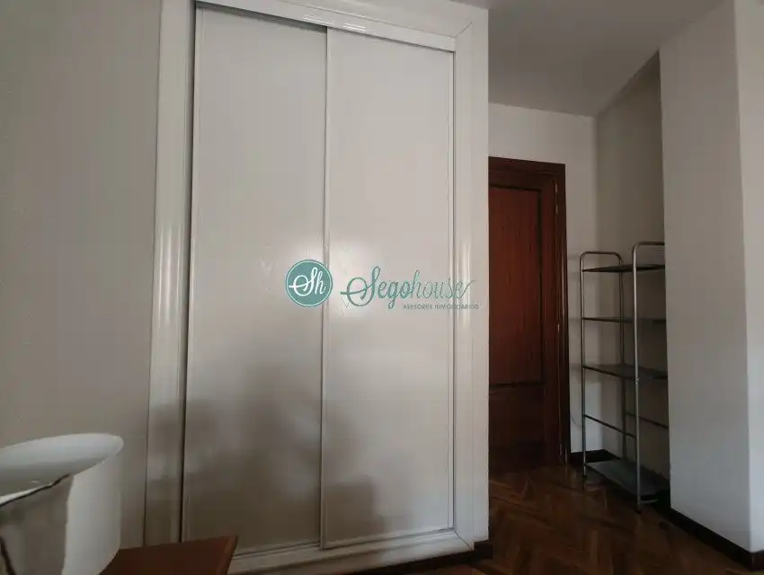 Piso de 129 m² en Segovia