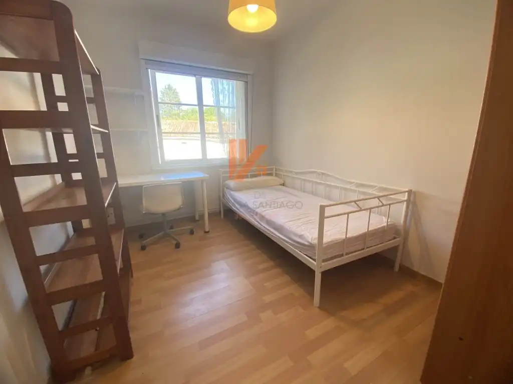 Piso de 71 m² en Santiago de Compostela