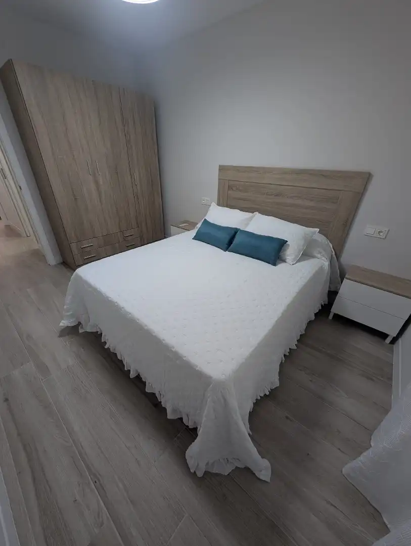 Будинок в оренду, Lucena