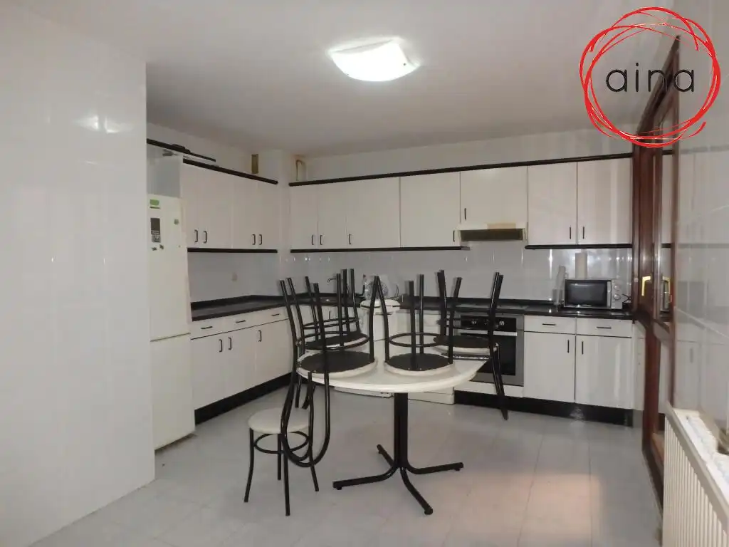 Piso de 118 m² en Pamplona
