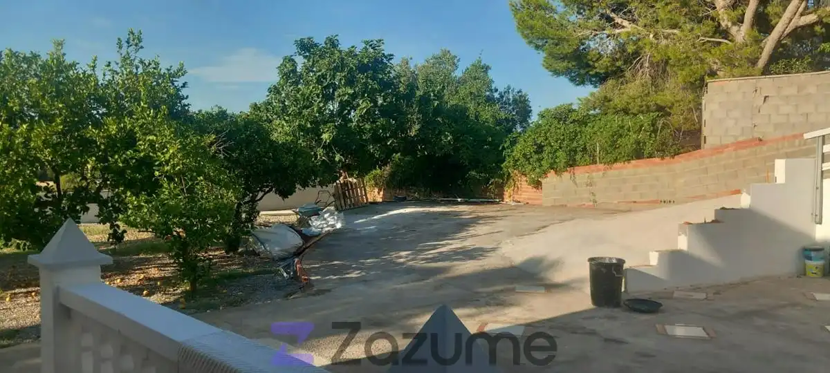 Casa de 320 m² en Manises