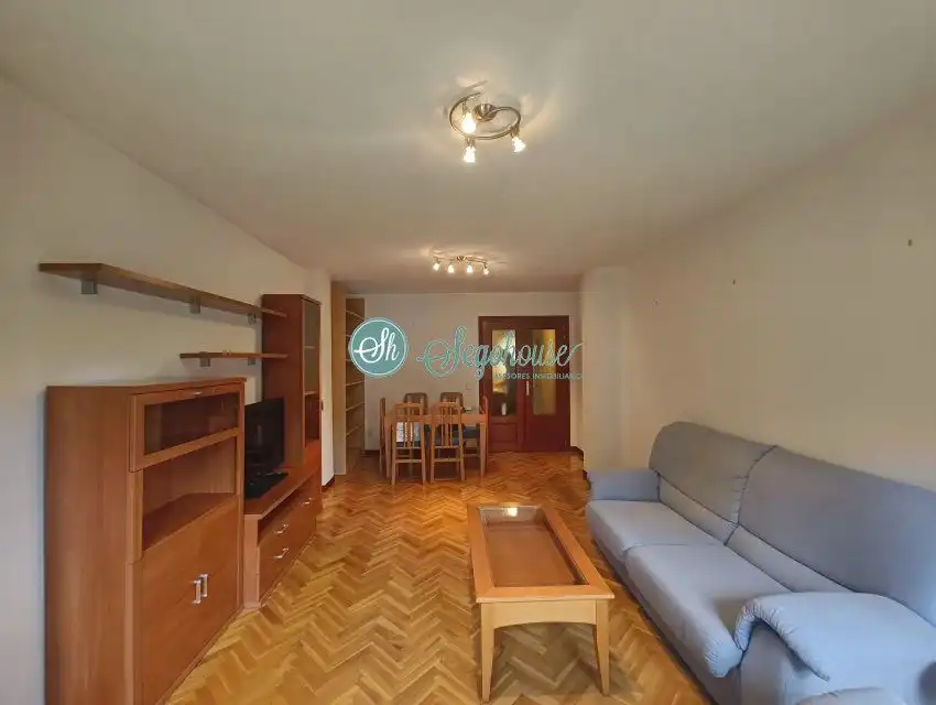 Piso de 129 m² en Segovia