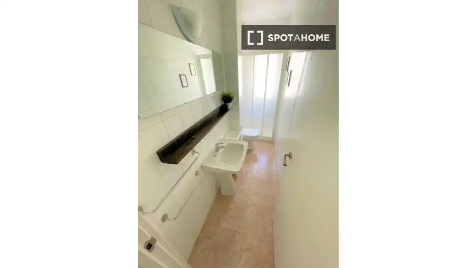 Habitación 81 m², Sevilla
