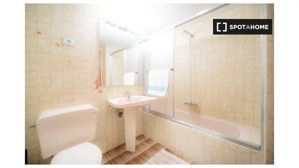 Habitación 127 m², Bilbao