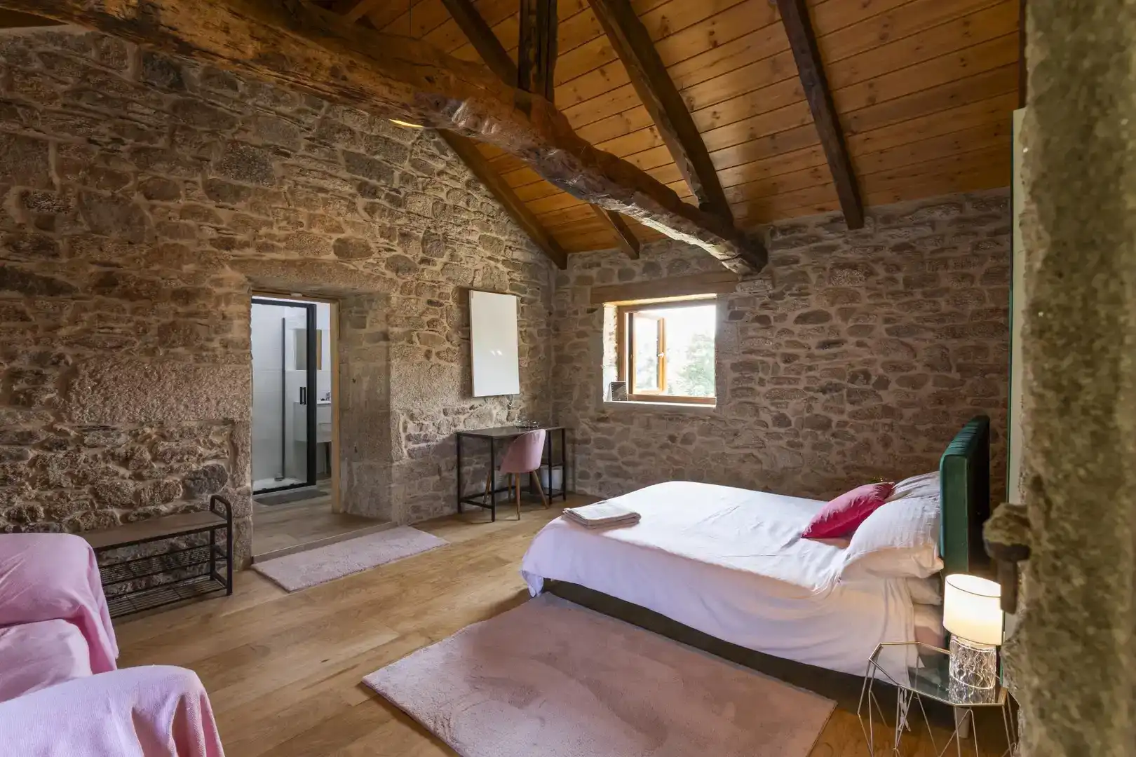 Casa de 400 m² en Friol