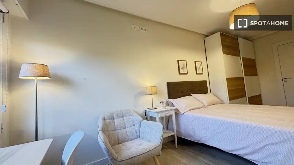 Habitación 104 m², Bilbao