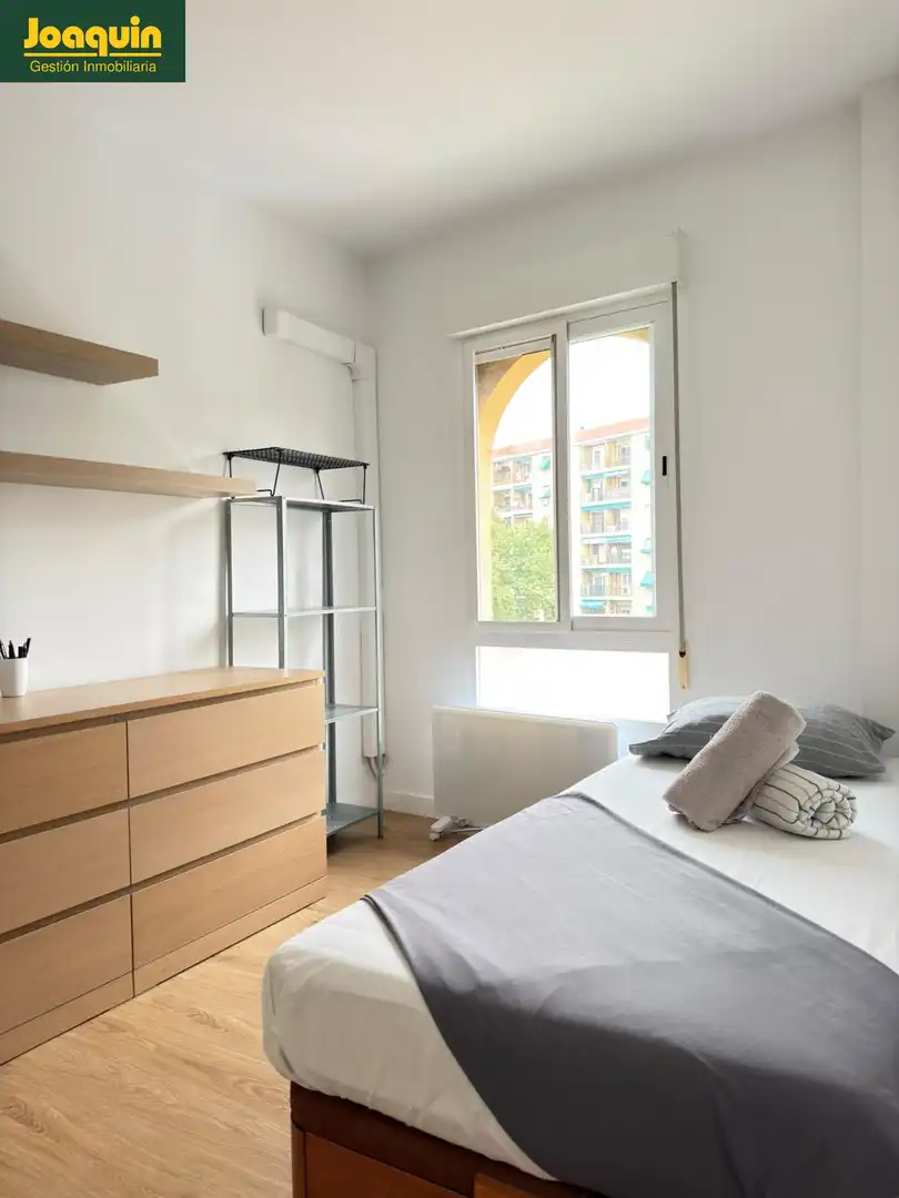 Pis de 78 m² a Còrdova