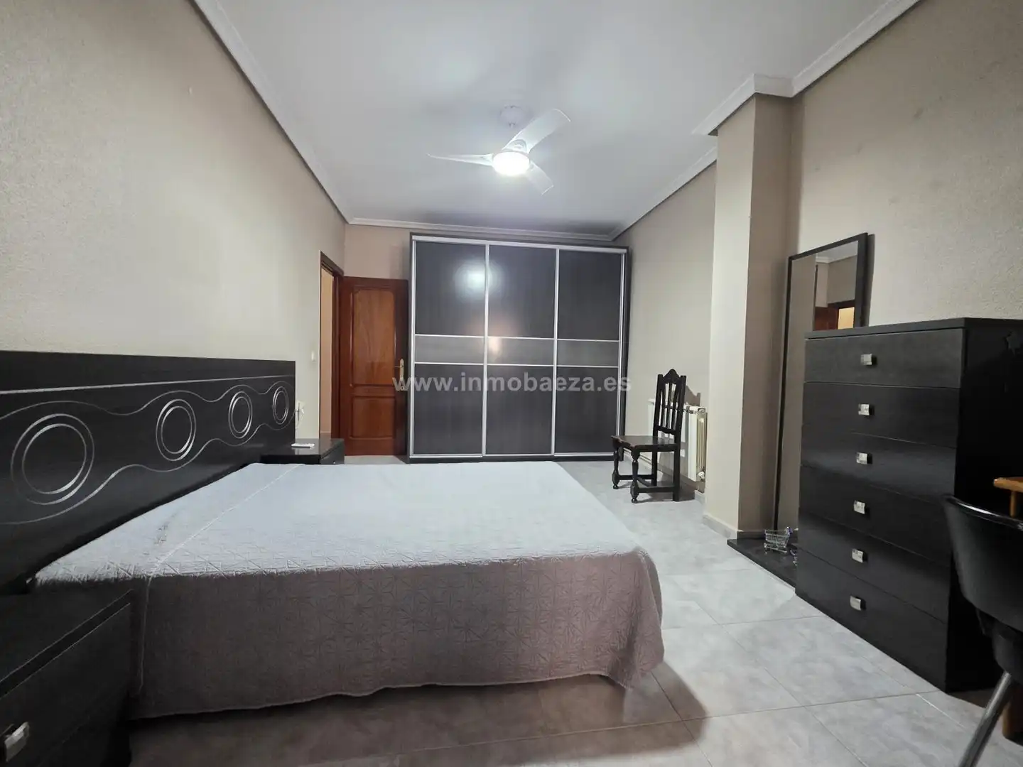Piso de 110 m² en Baeza