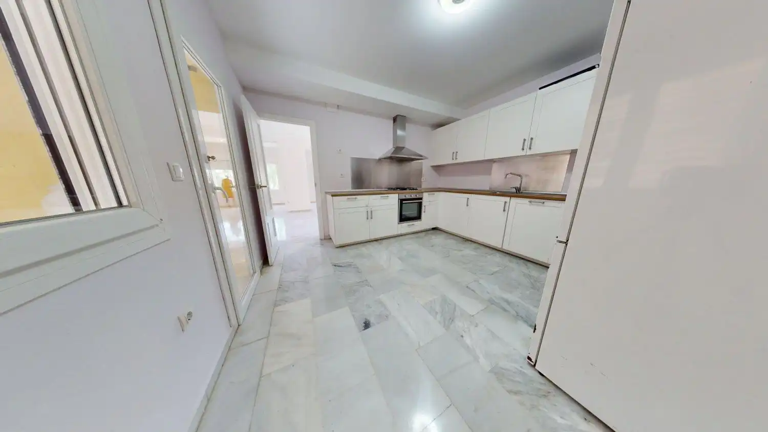 Casa de 370 m² en Mairena del Aljarafe
