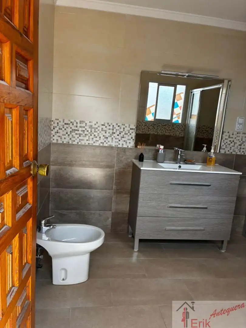 Habitación 150 m², Antequera