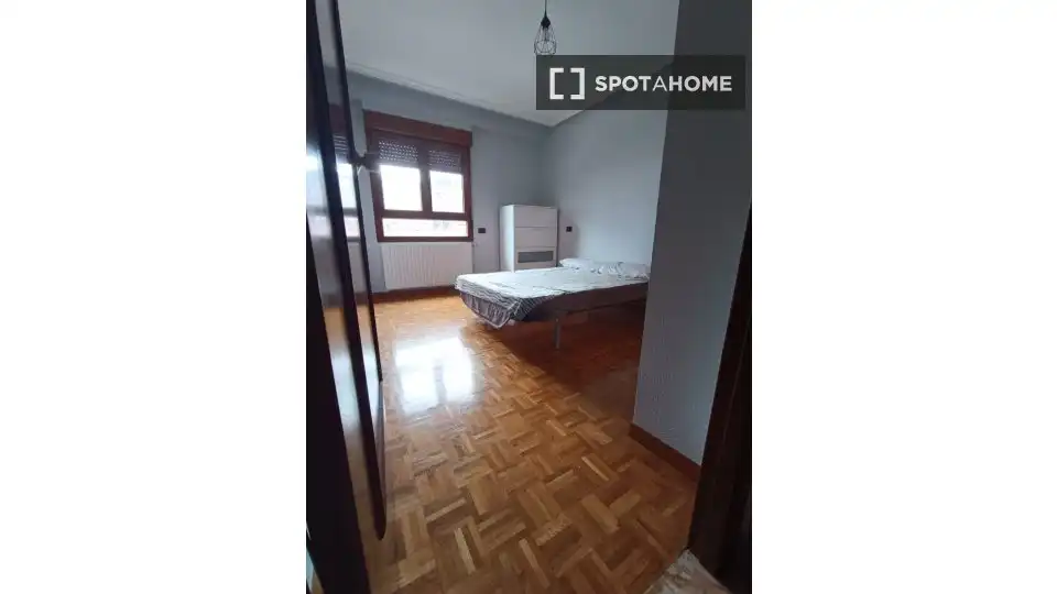 Habitación en alquiler, Oviedo