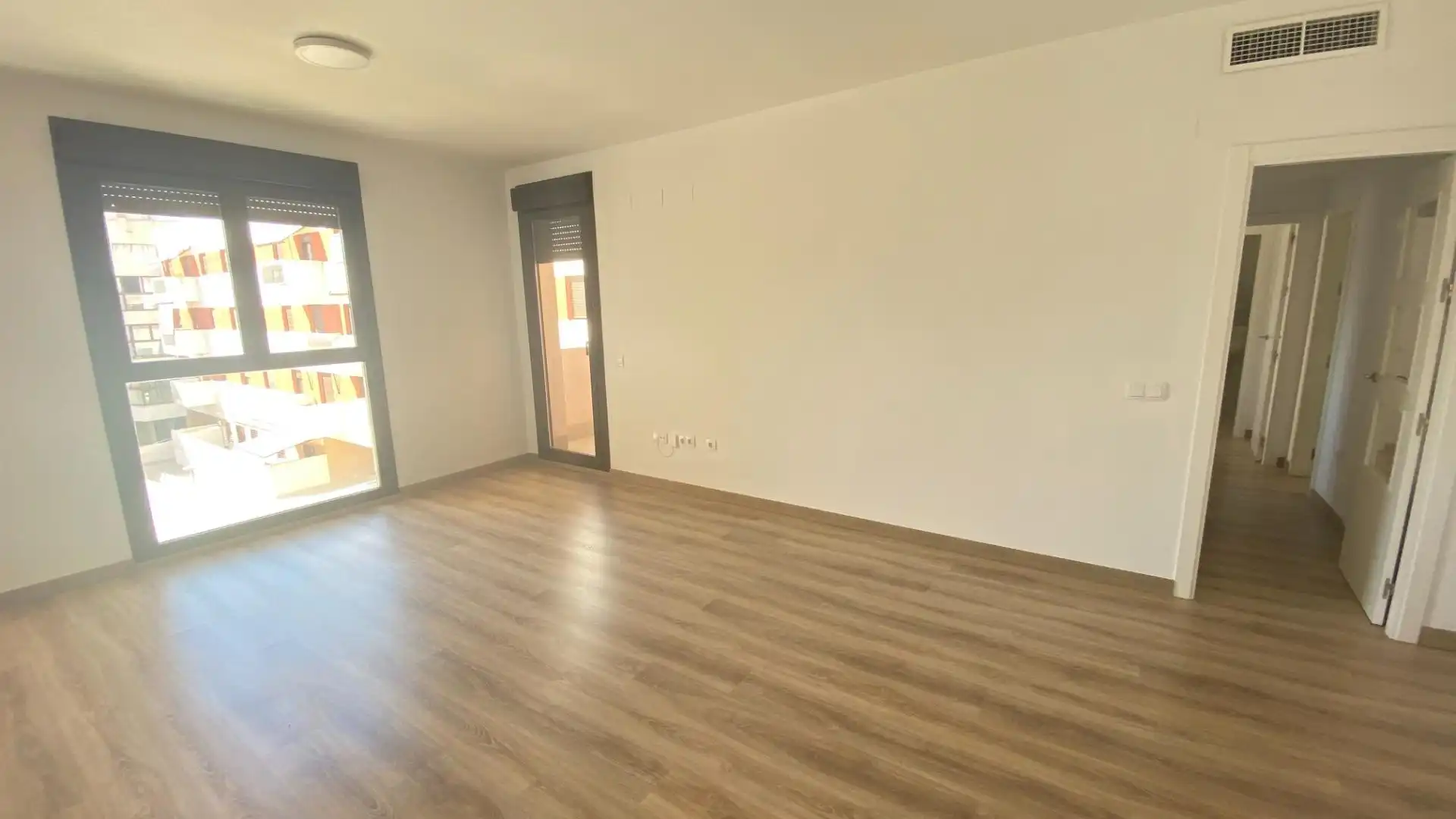 Apartamento 94 m² em Dos Hermanas