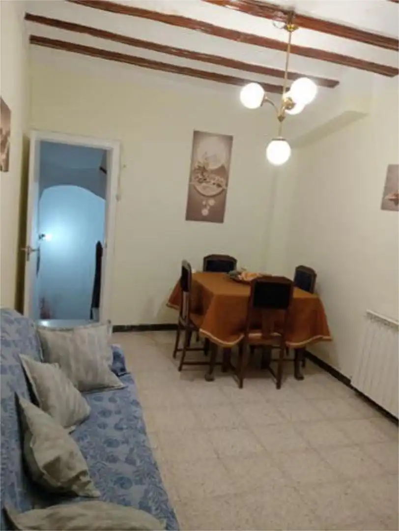 Wohnung 90 m² in Aguarón