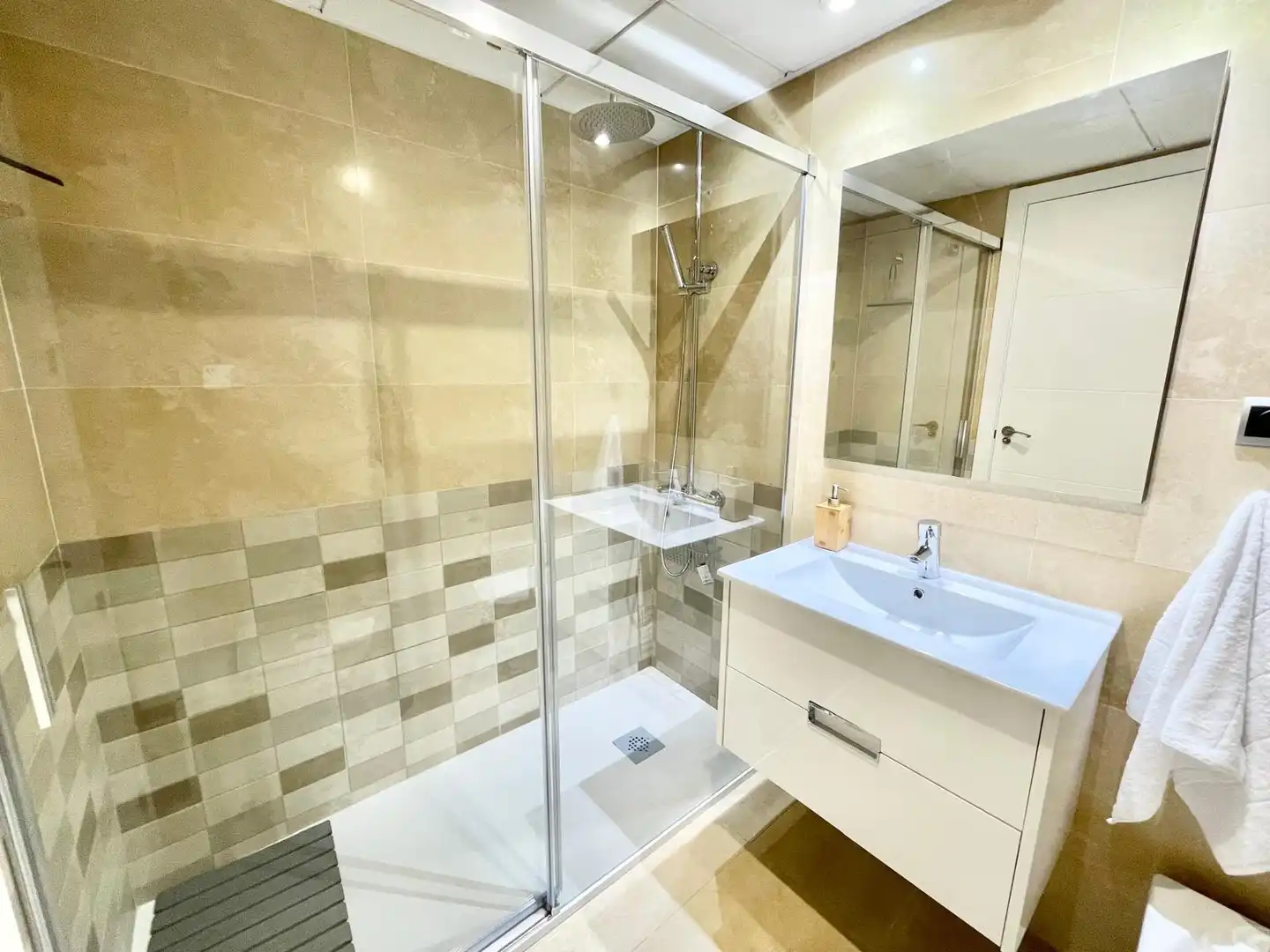Piso de 75 m² en Los Alcázares
