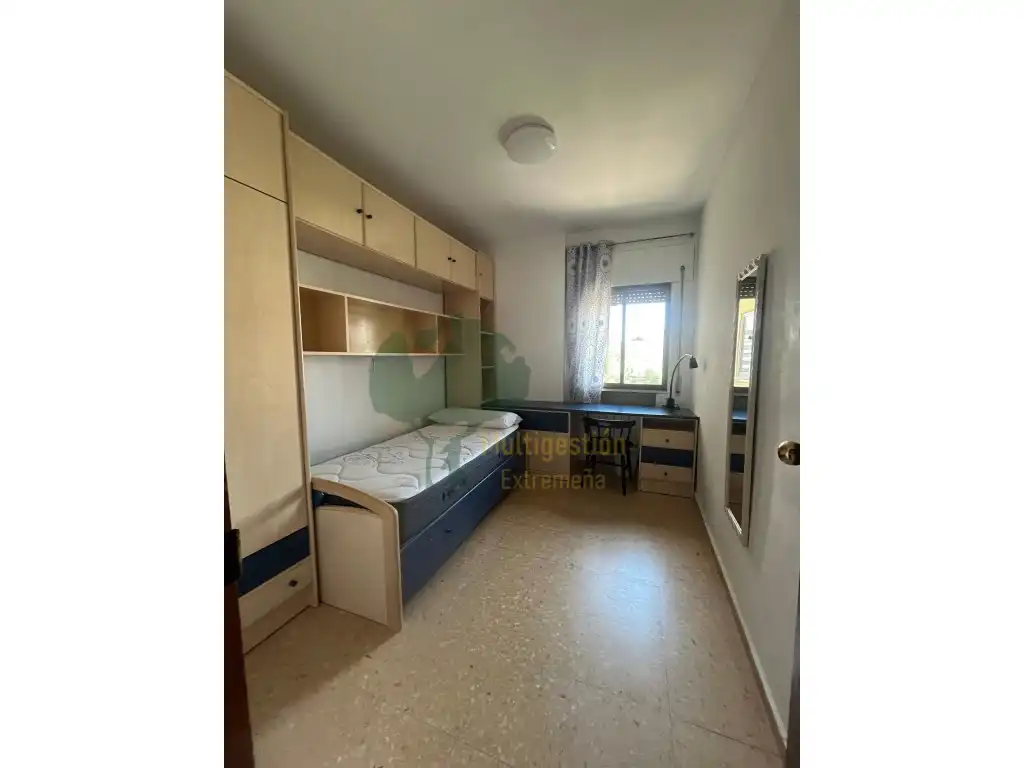Appartamento 106 m² a Cáceres