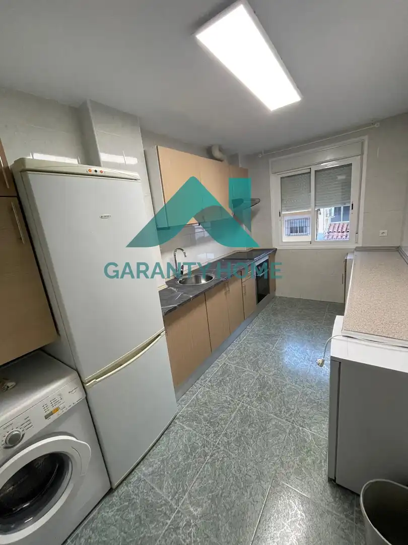 Piso de 90 m² en Cáceres