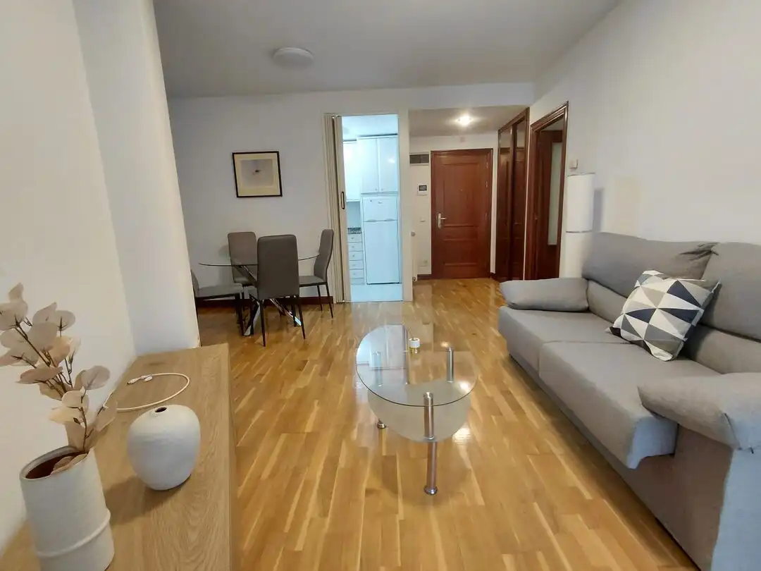 Piso de 73 m² en Pamplona