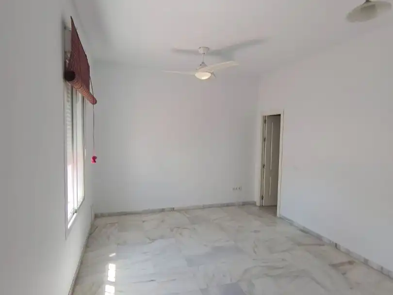 Piso de 32 m² en Sanlúcar la Mayor