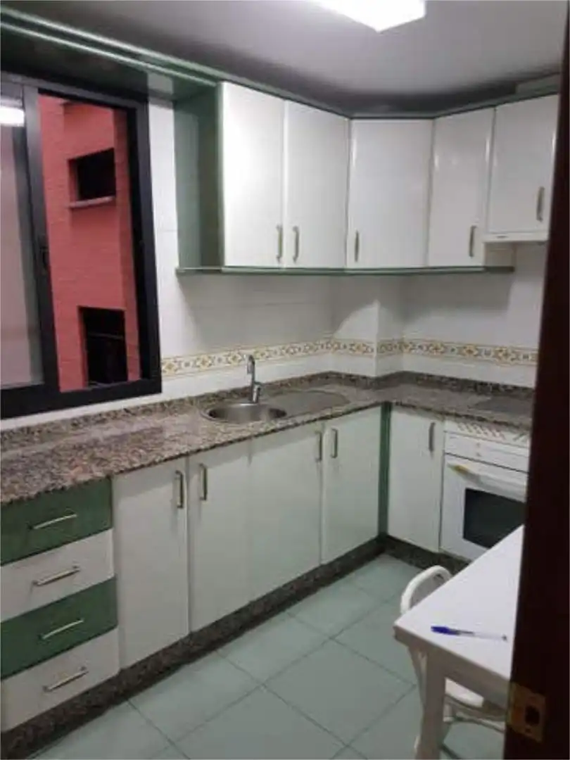Pis de 80 m² a Còrdova
