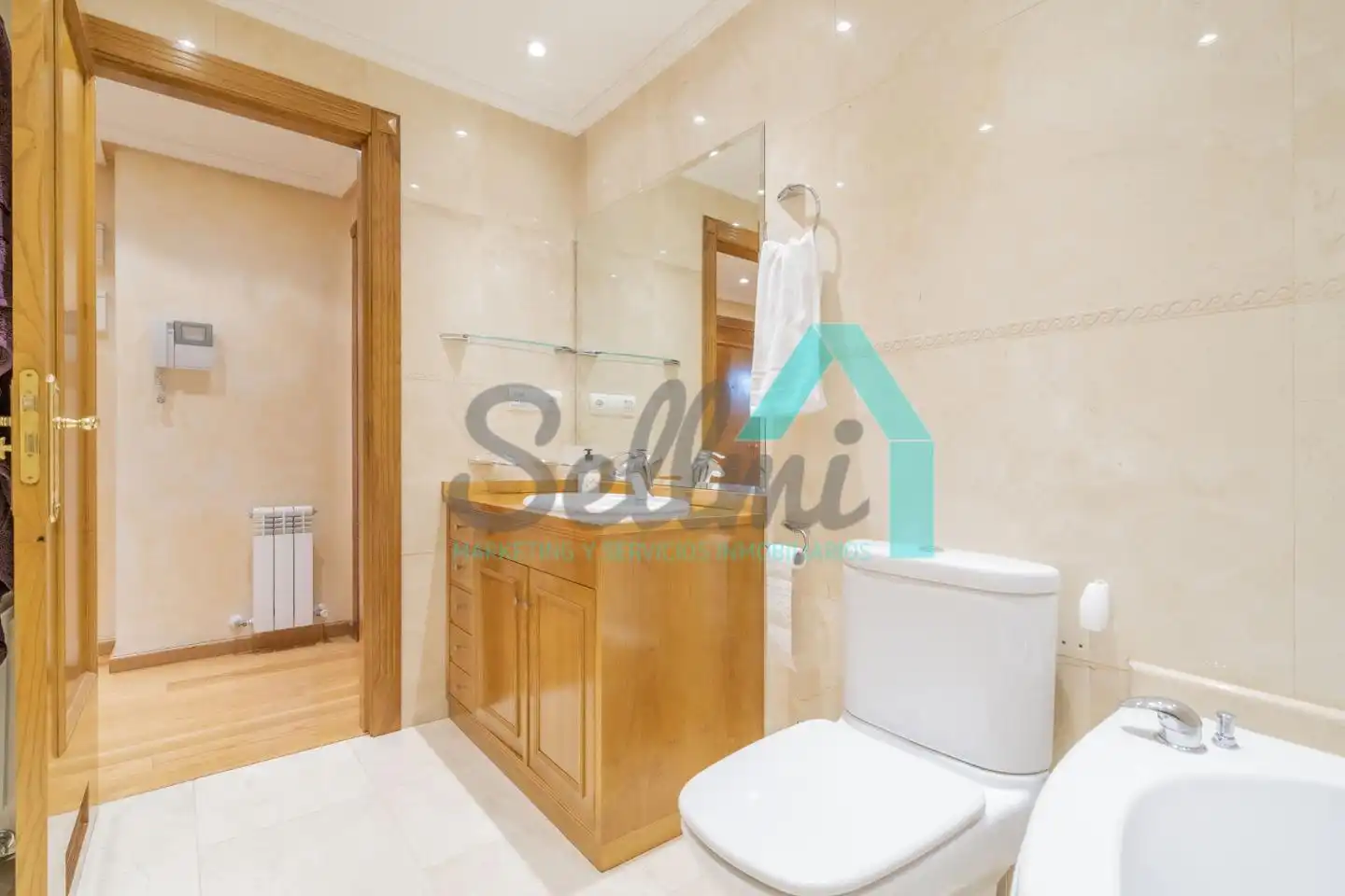 Piso de 63 m² en Oviedo