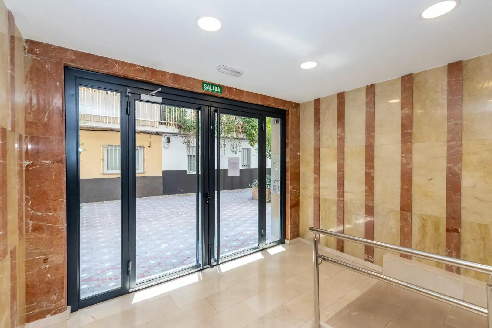 Piso de 98 m² en Granada