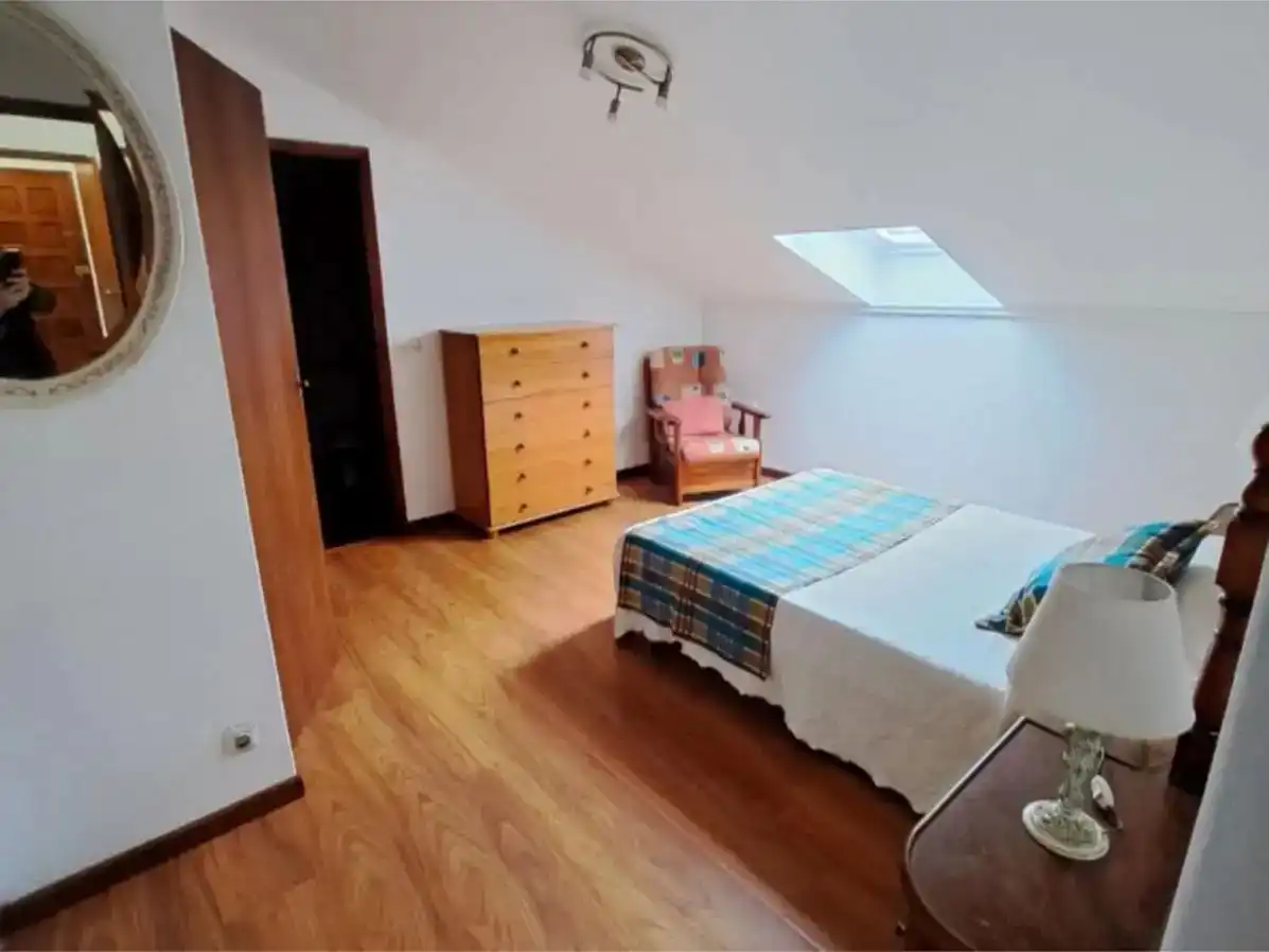 Piso de 87 m² en Pontevedra