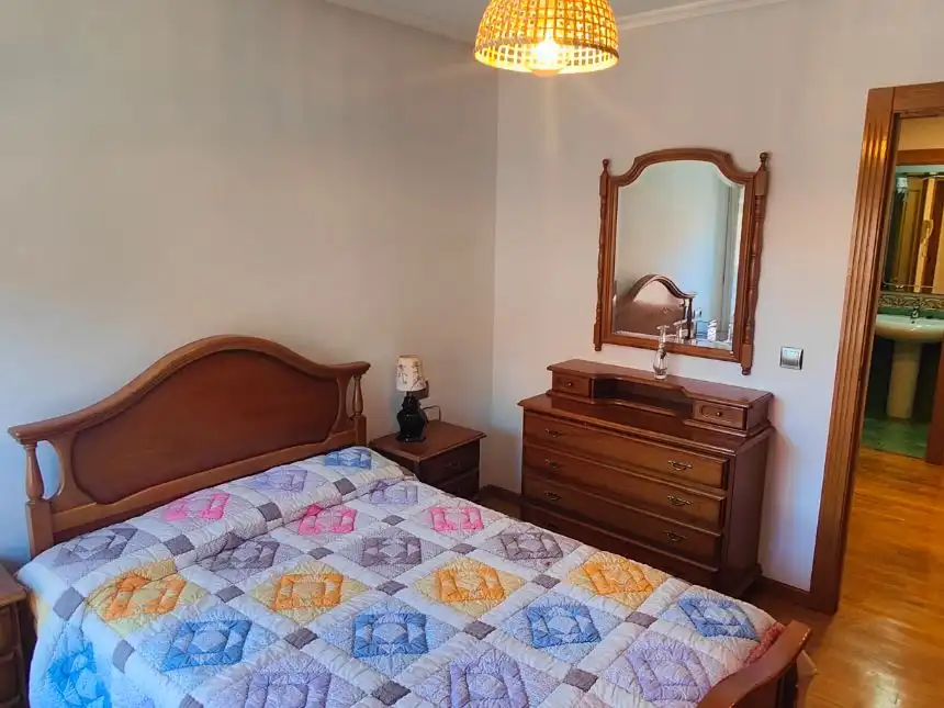 Piso de 82 m² en Oviedo
