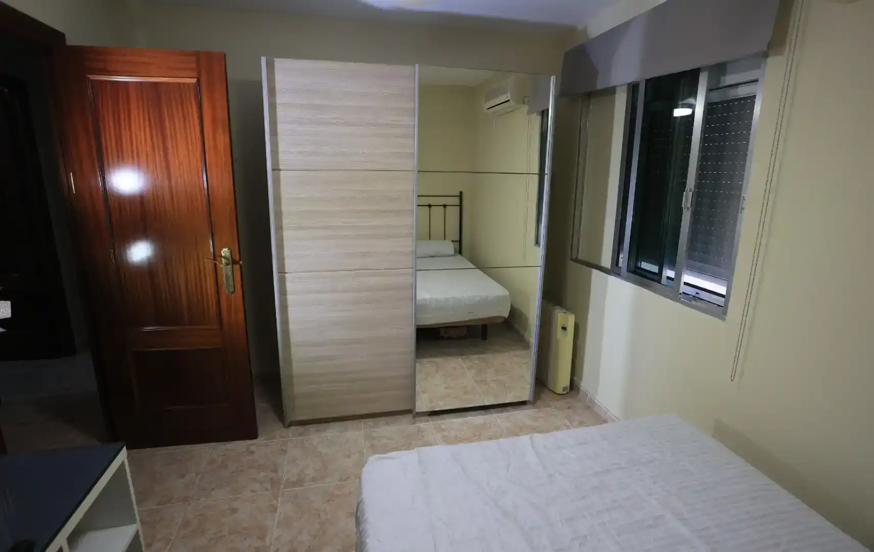 Habitación 100 m², Dos Hermanas