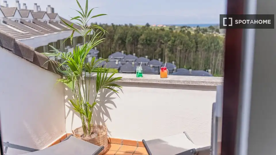 Habitación 63 m², Piélagos