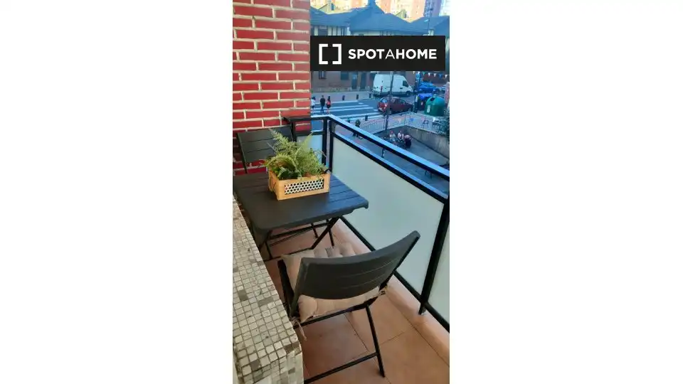 Habitación 81 m², Bilbao