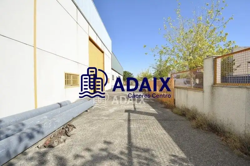 Piso de 633 m² en Malpartida de Cáceres