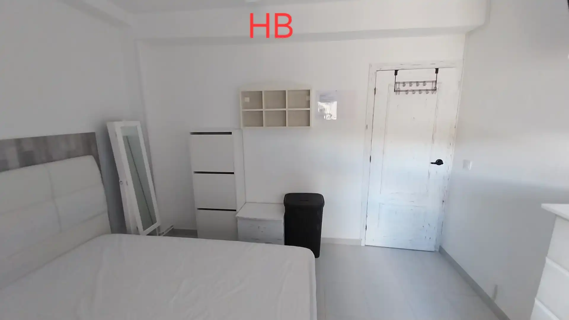 Habitació de lloguer, Perales de Tajuña