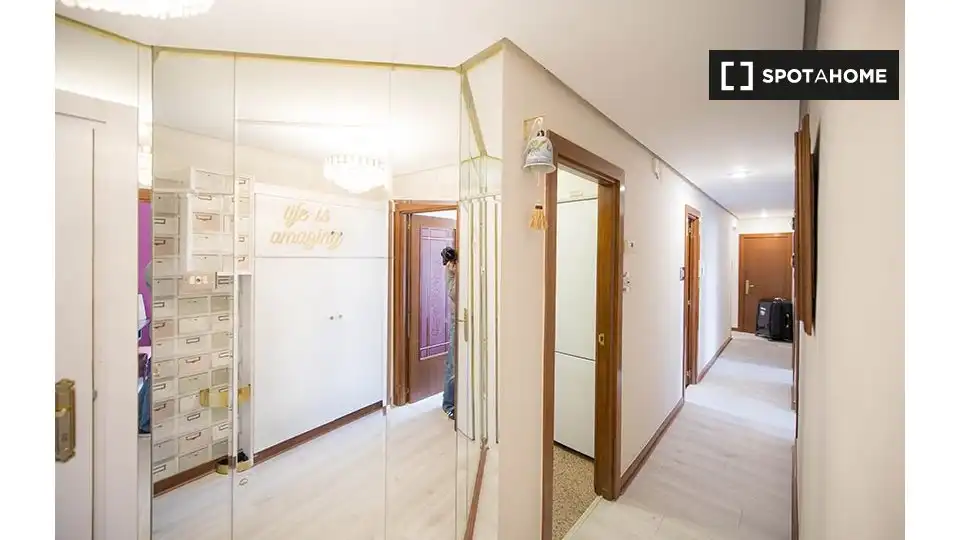 Habitación 145 m², Bilbao