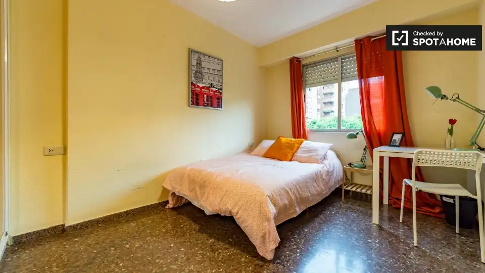 Habitación 90 m², Valencia