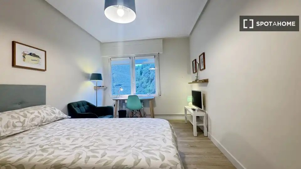 Habitación 104 m², Bilbao