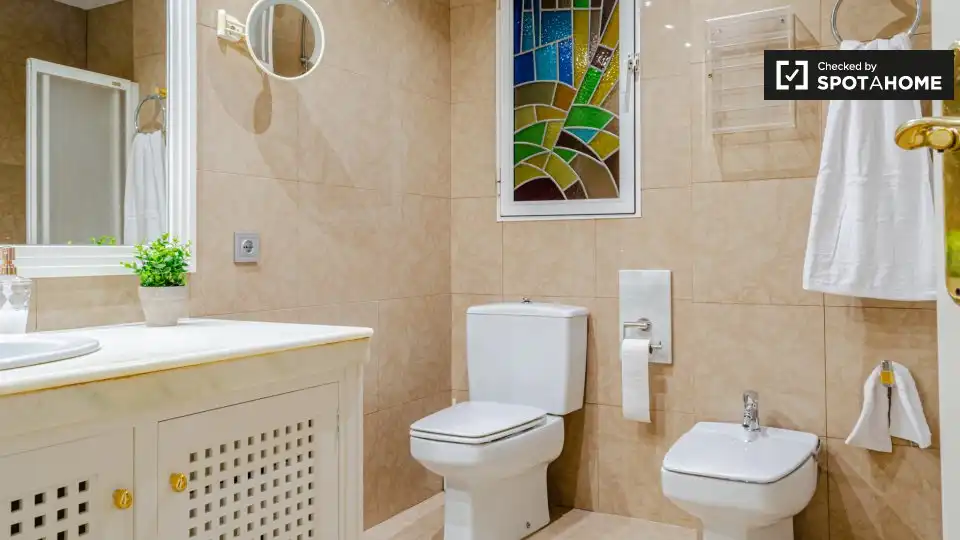 Habitación 250 m², Valencia