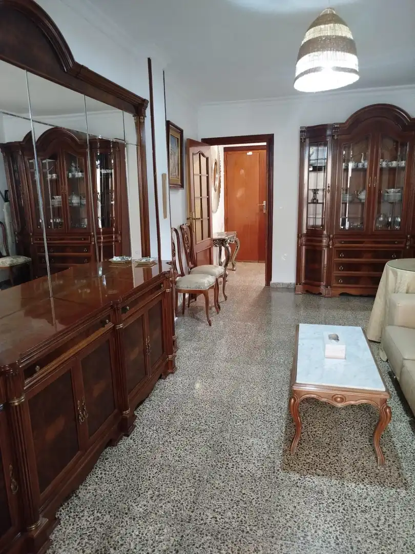 Piso de 105 m² en Granada