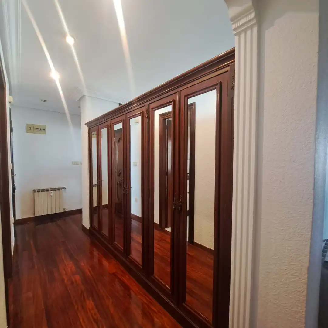 Piso de 89 m² en España