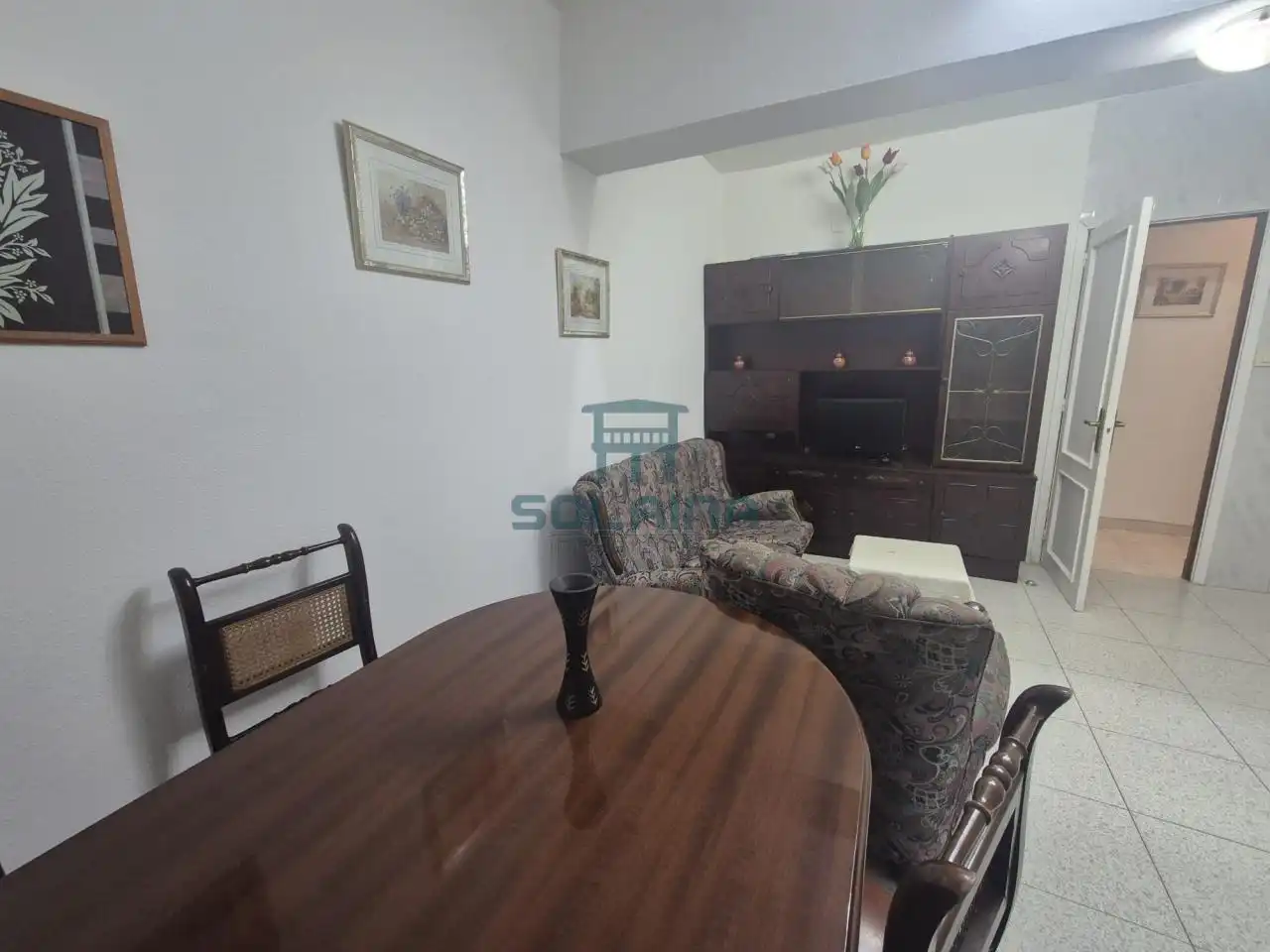 Wohnung 80 m² in Ourense