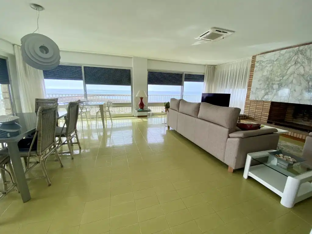 Piso de 636 m² en Benicasim