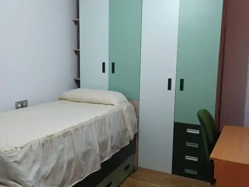 Piso de 76 m² en Granada