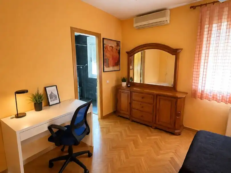 Habitació de lloguer, Villanueva de la Cañada