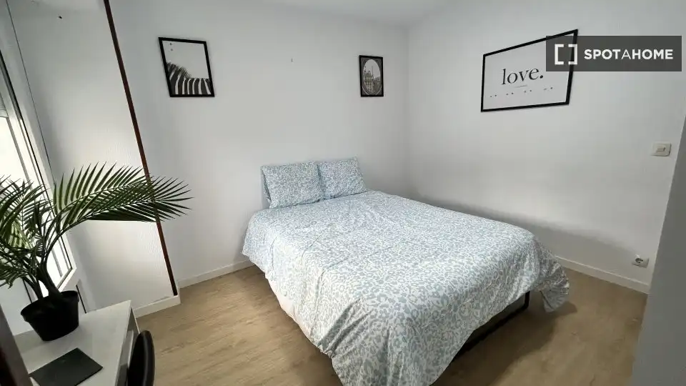 Habitación 75 m², Santander
