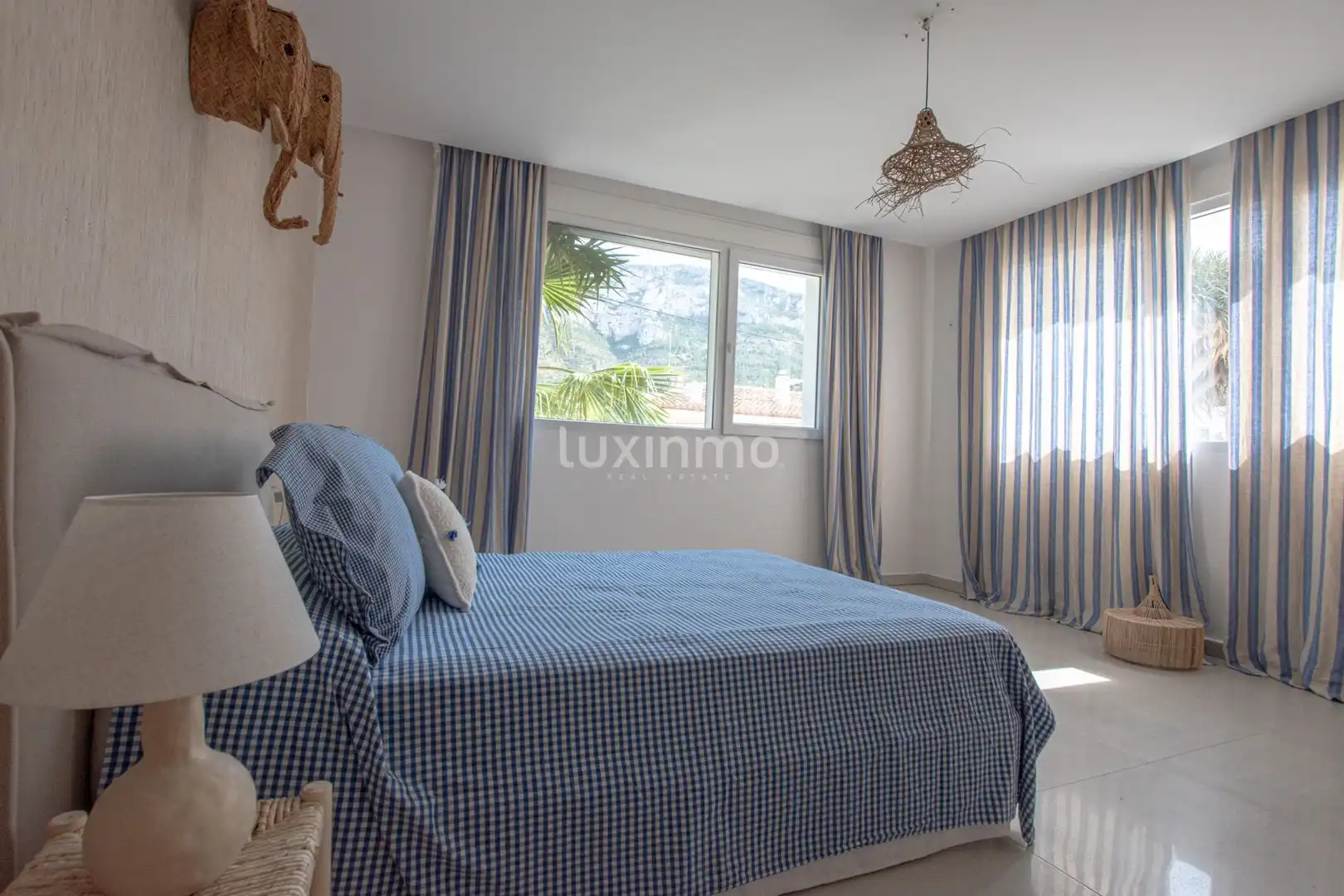 Haus 300 m² in Dénia