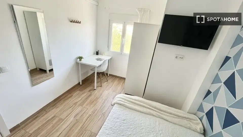 Habitación 81 m², Sevilla